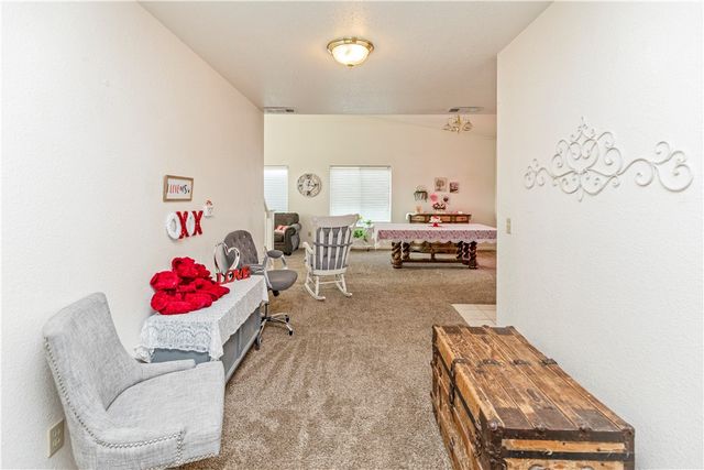 1151 Mazatlan, Merced, CA 95348