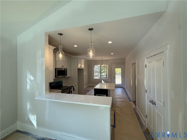 447 Raleigh Ave, South Hill, VA 23970