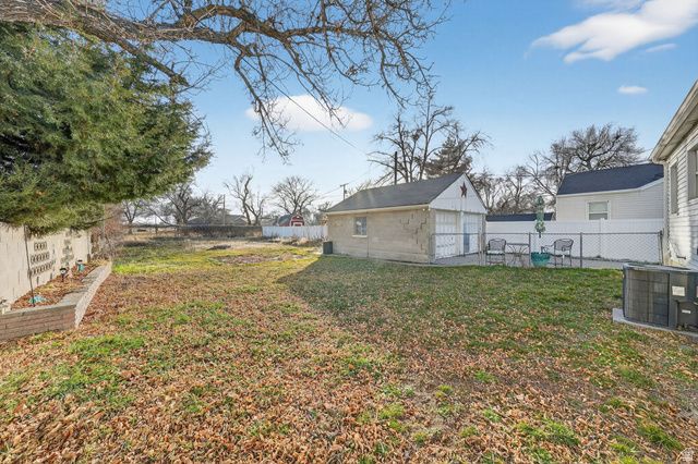 353 W 6TH AVE, Midvale, UT 84047