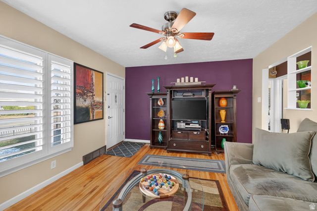 353 W 6TH AVE, Midvale, UT 84047