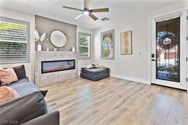 620 Wandering Violets Way, Las Vegas, NV 89138