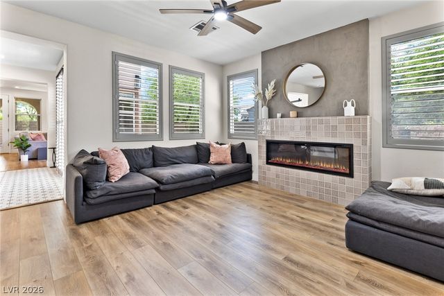 620 Wandering Violets Way, Las Vegas, NV 89138