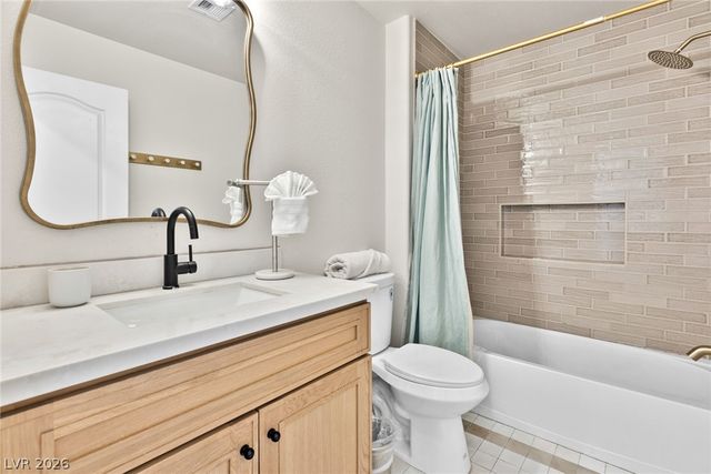 620 Wandering Violets Way, Las Vegas, NV 89138