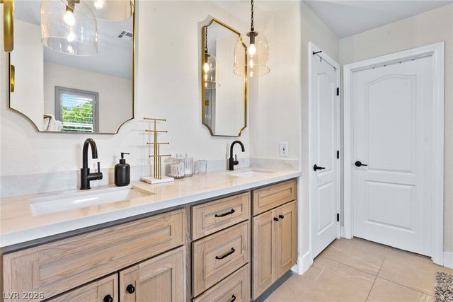 620 Wandering Violets Way, Las Vegas, NV 89138