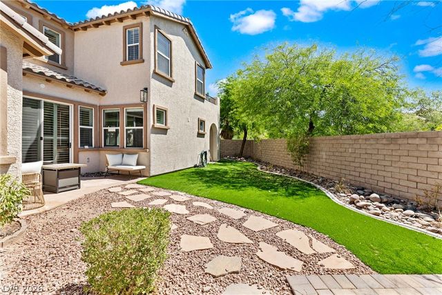 620 Wandering Violets Way, Las Vegas, NV 89138