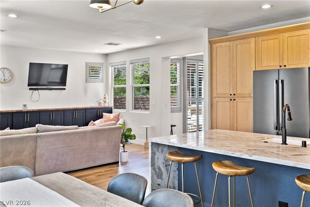 620 Wandering Violets Way, Las Vegas, NV 89138