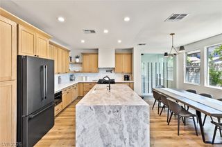 620 Wandering Violets Way, Las Vegas, NV 89138