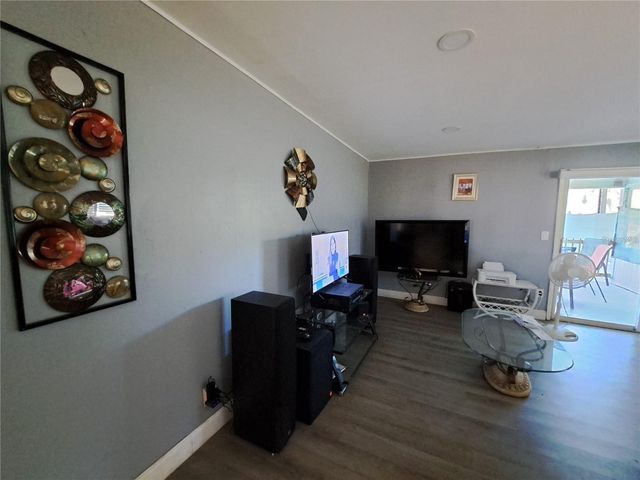 2814 N MARYLAND AVENUE, Plant City, FL 33563