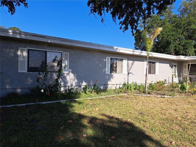 2814 N MARYLAND AVENUE, Plant City, FL 33563