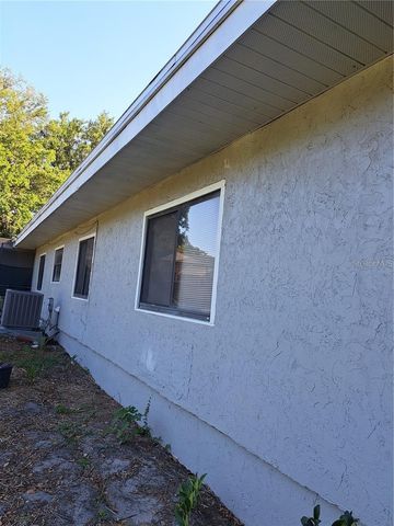 2814 N MARYLAND AVENUE, Plant City, FL 33563