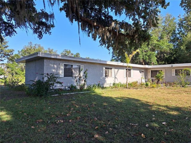 2814 N MARYLAND AVENUE, Plant City, FL 33563