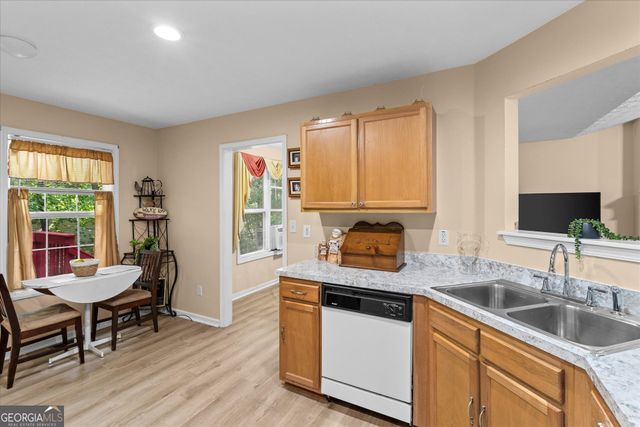 14 Wood Circle, Villa Rica, GA 30180