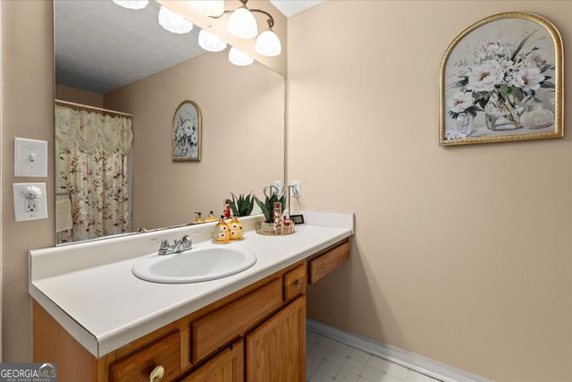 14 Wood Circle, Villa Rica, GA 30180