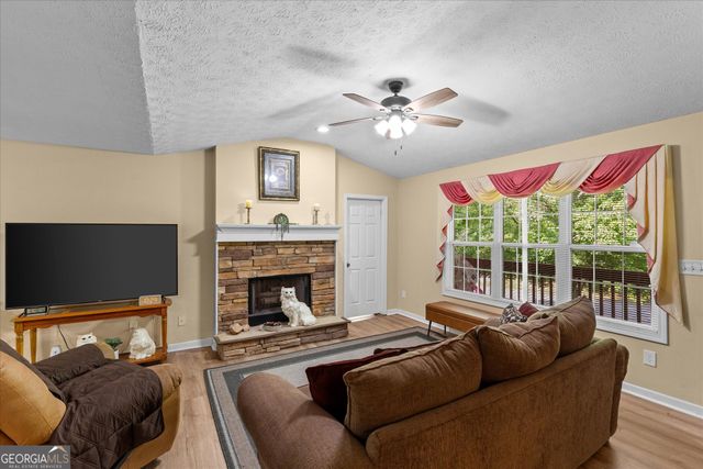 14 Wood Circle, Villa Rica, GA 30180