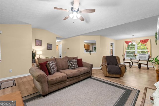 14 Wood Circle, Villa Rica, GA 30180