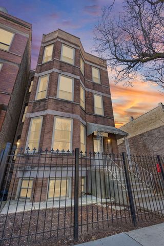 2833 W Polk Street, Chicago, IL 60612