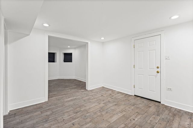 2833 W Polk Street, Chicago, IL 60612