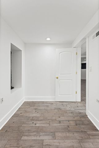 2833 W Polk Street, Chicago, IL 60612