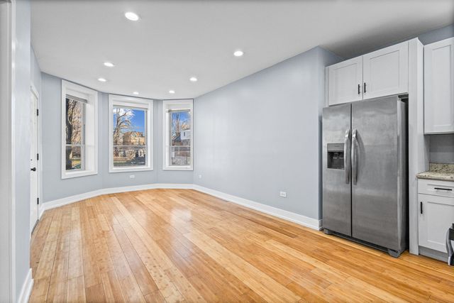 2833 W Polk Street, Chicago, IL 60612