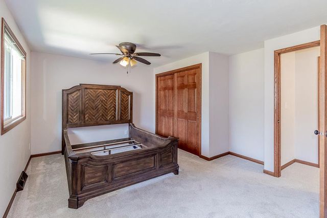1834 DEXTER STREET, New London, WI 54961