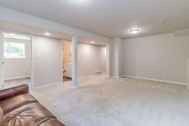 1834 DEXTER STREET, New London, WI 54961