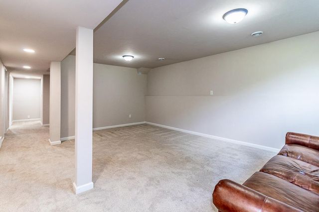 1834 DEXTER STREET, New London, WI 54961