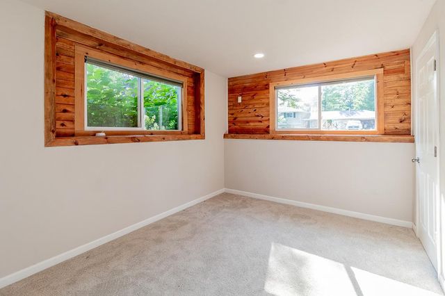 1834 DEXTER STREET, New London, WI 54961