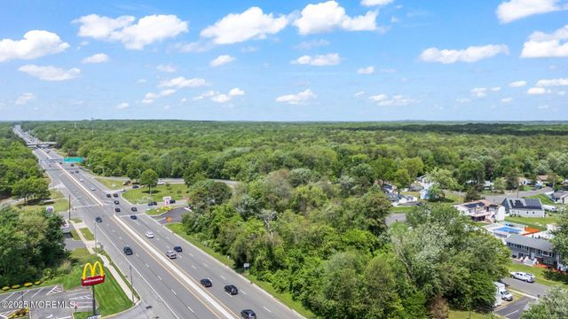 RT 9 Rustic Drive, Howell, NJ 07731