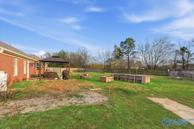 182 Bonaire Drive, Huntsville, AL 35811