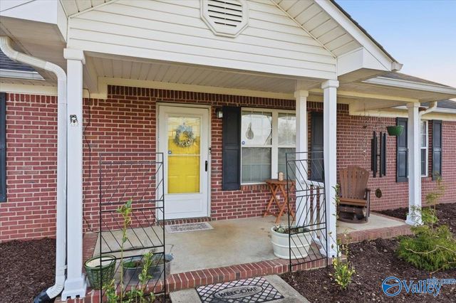 182 Bonaire Drive, Huntsville, AL 35811