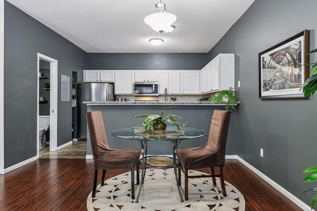 642 Willoughby Way W, Minnetonka, MN 55305