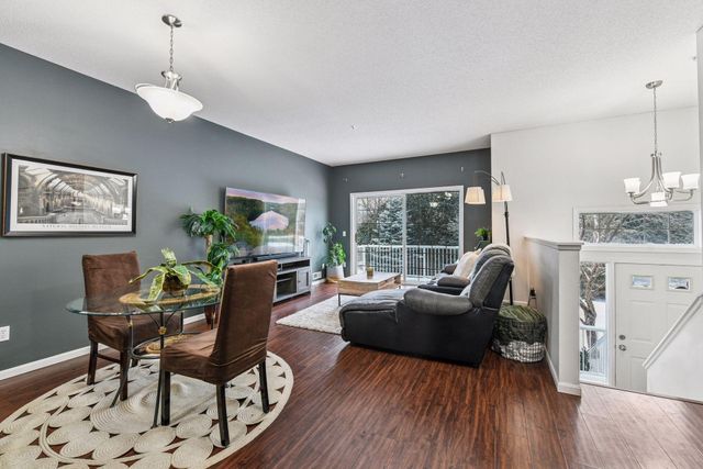 642 Willoughby Way W, Minnetonka, MN 55305