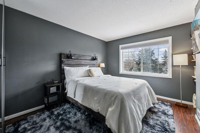 642 Willoughby Way W, Minnetonka, MN 55305