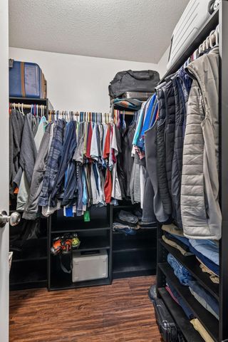 642 Willoughby Way W, Minnetonka, MN 55305