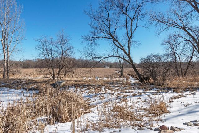 642 Willoughby Way W, Minnetonka, MN 55305