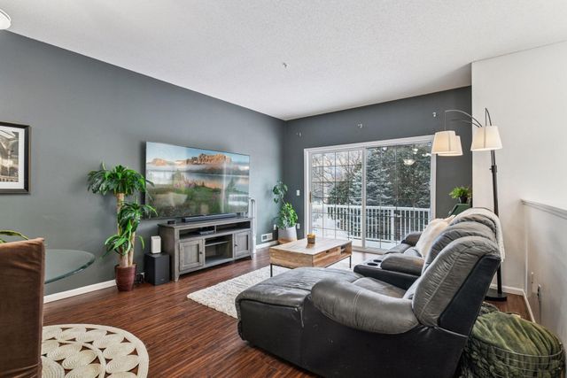 642 Willoughby Way W, Minnetonka, MN 55305