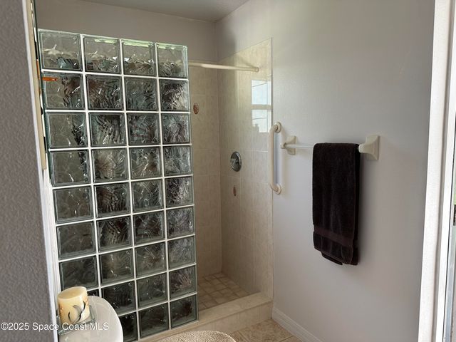 9225 Private Lane, Palm Bay, FL 32909