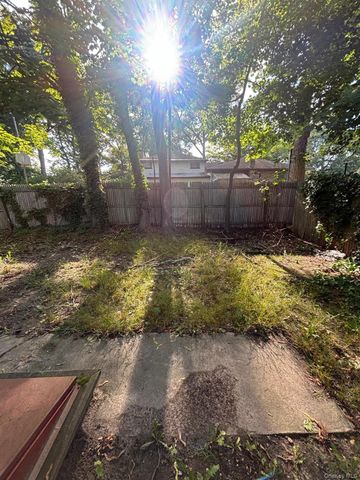 141 Huguenot Drive, Mastic Beach, NY 11951