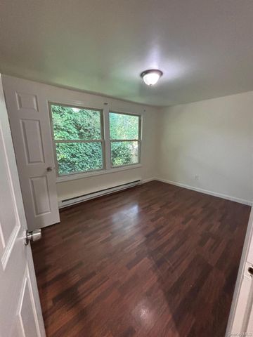 141 Huguenot Drive, Mastic Beach, NY 11951