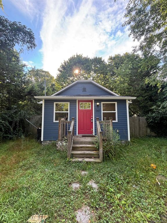 141 Huguenot Drive, Mastic Beach, NY 11951