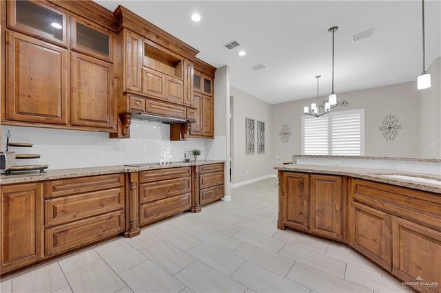 5706 Spicewood Drive, Harlingen, TX 78552