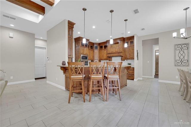 5706 Spicewood Drive, Harlingen, TX 78552