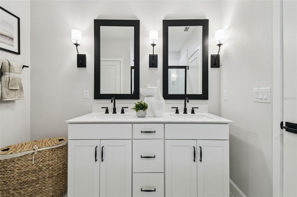 Image 7 of property listing at 3617 SW 153RD PLACE ROAD 6, Ocala, FL 34473