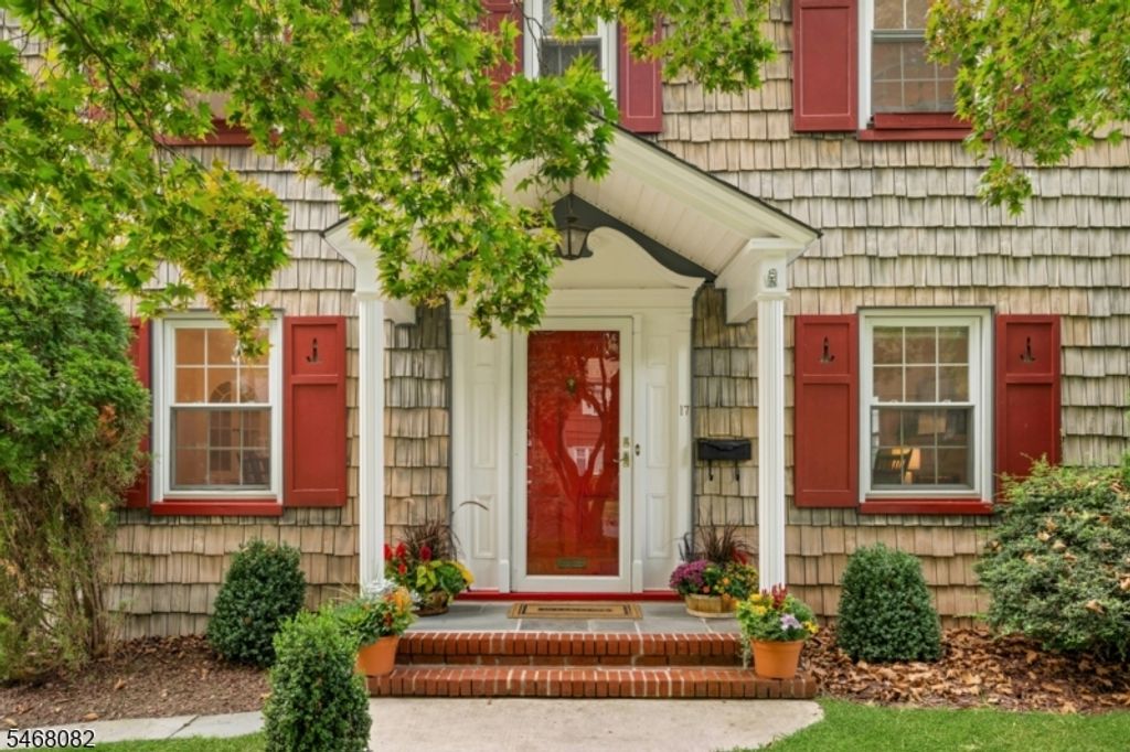 17 Howard St, Verona Twp., NJ 07044 — photo 2