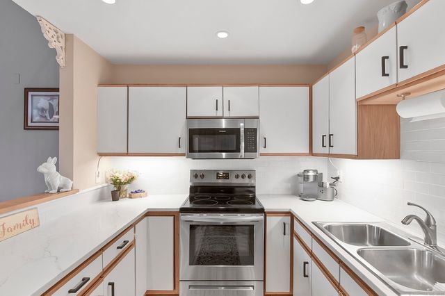 15 Perry Avenue 10A, Norwalk, CT 06850