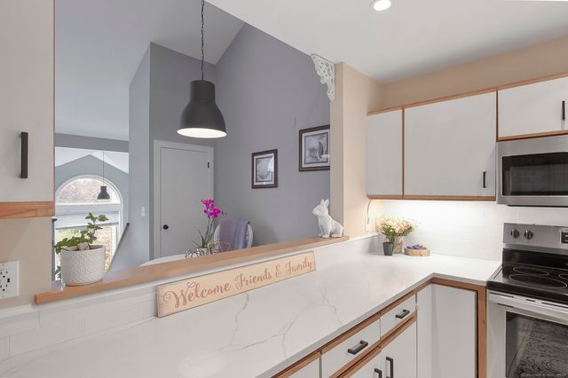 15 Perry Avenue 10A, Norwalk, CT 06850