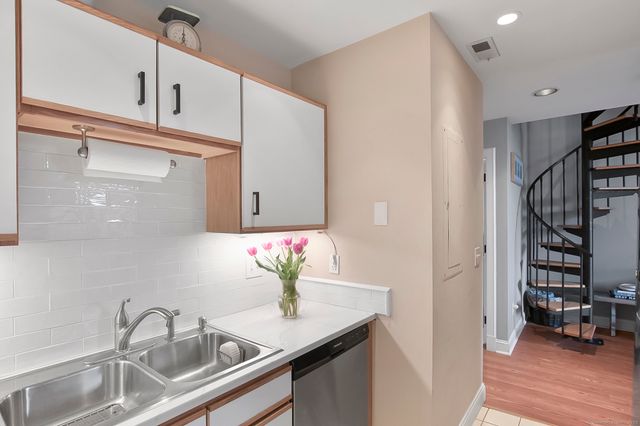 15 Perry Avenue 10A, Norwalk, CT 06850