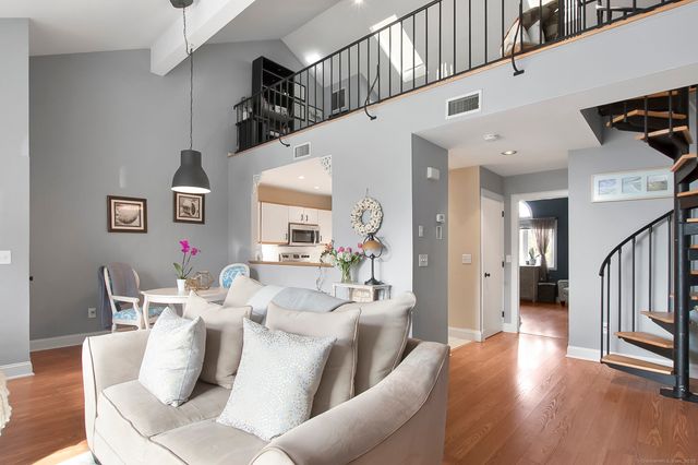 15 Perry Avenue 10A, Norwalk, CT 06850