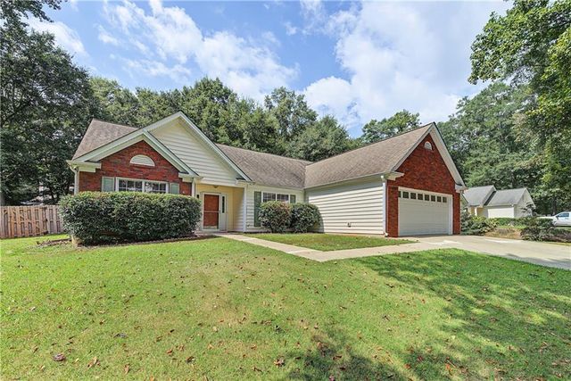 80 Savanna Court, Powder Springs, GA 30127