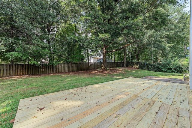 80 Savanna Court, Powder Springs, GA 30127